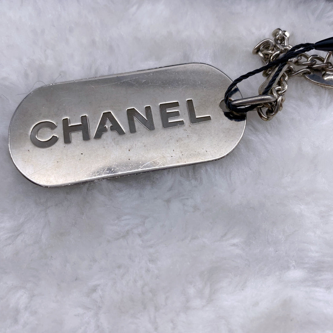 Chanel silver key chain plaque TWS