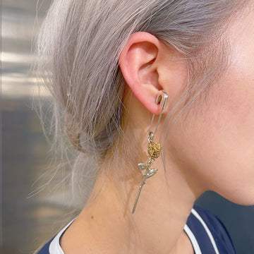 Ambush Rose Charm Safety Pin Mono Earring