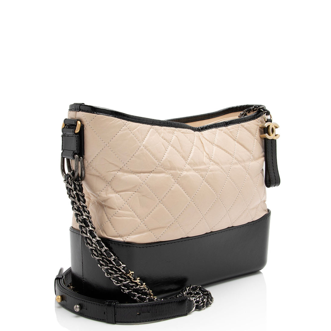 Pearl Street Bags Chanel Aged Calfskin Gabrielle Medium Hobo (SHF-emz7MK)