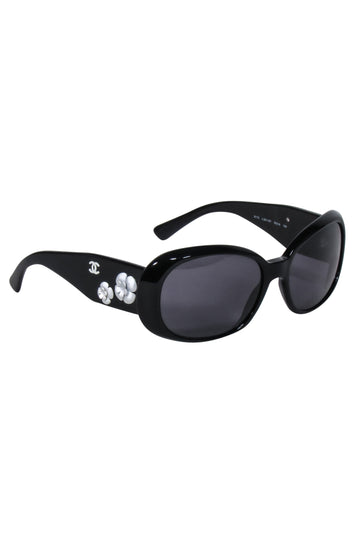 Chanel - Black Sunglasses w/ 3D Flower Side Detail