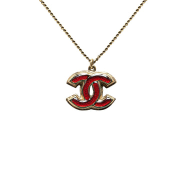 Pearl Street Bags Chanel Brass And Enamel CC Pendant Necklace (SHG-miqBxT)