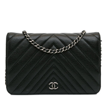 Chanel CC Chevron CalBNkin Wallet On Chain (SHG-Q3rRL6)