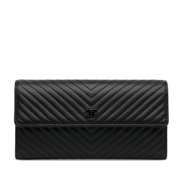 Pearl Street Bags Chanel CC Chevron Lambskin Long Wallet (SHG-GJrUFh)