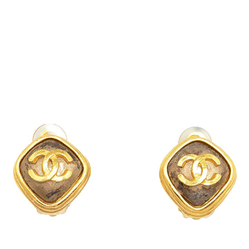 Pearl Street Bags Chanel CC Clip on Earrings (SHG-O6zn0b)