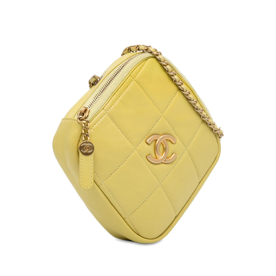 Pearl Street Bags Chanel CC Lambskin Diamond Clutch with Chain (SHG-I7p00r)