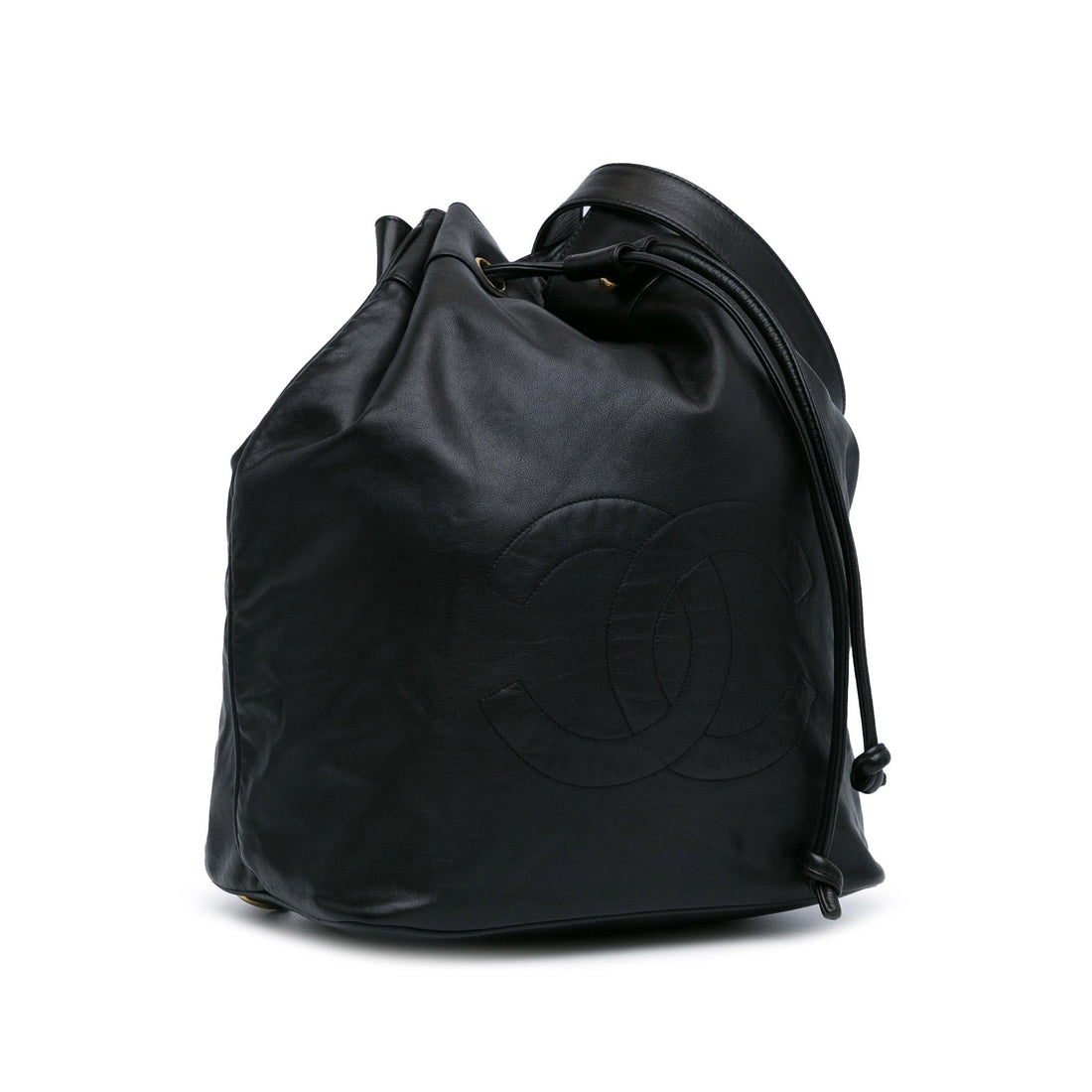 Pearl Street Bags Chanel CC Lambskin Drawstring Sling Backpack (SHG-SPiSxt)