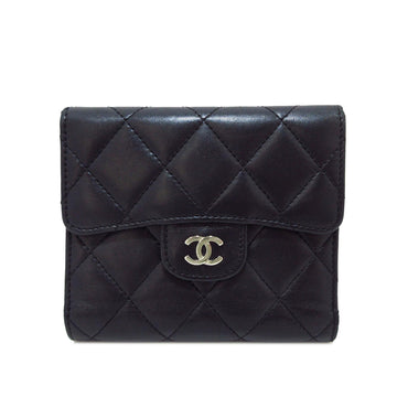 Pearl Street Bags Chanel CC Lambskin Trifold Flap Wallet (SHG-aWb2CX)