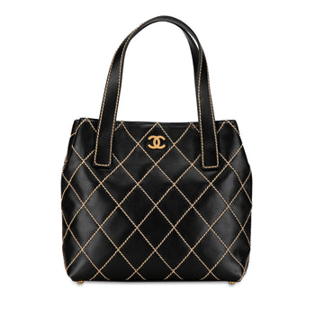 Pearl Street Bags Chanel CC Lambskin Wild Stitch Handbag (SHG-tARkez)