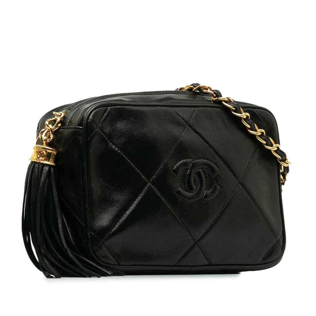 Pearl Street Bags Chanel CC Matelasse Tassel Camera Bag (SHG-b743DC)