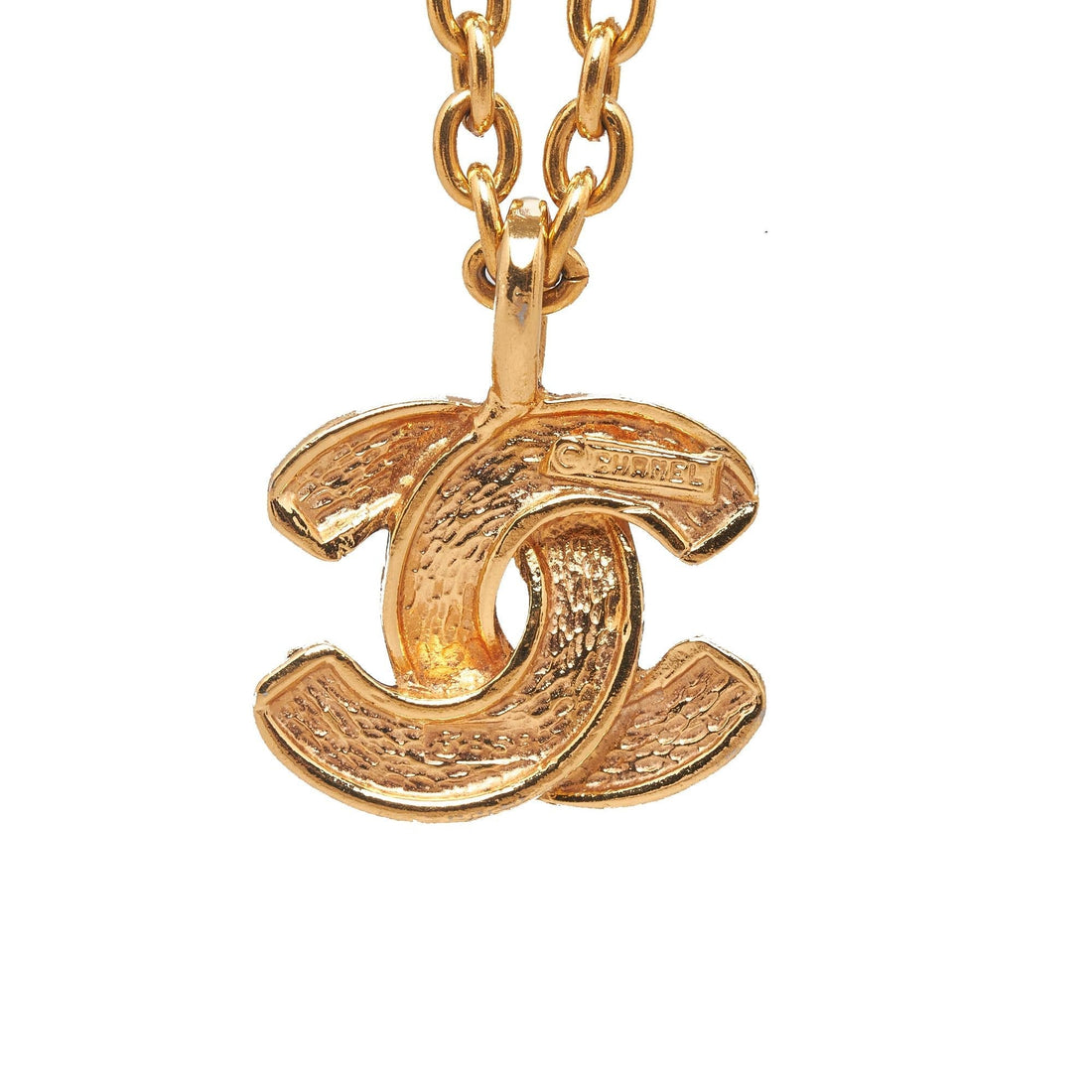 Pearl Street Bags Chanel CC Pendant Necklace (SHG-um6TW1)