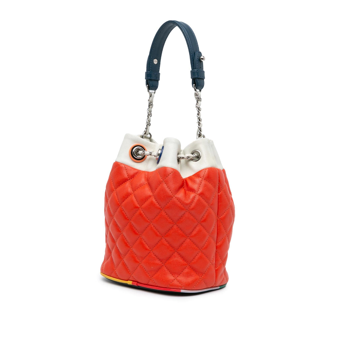Chanel CC Quilted Lambskin Cuba Drawstring Bucket (SHG-Wj6GMI)