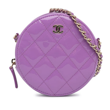 Pearl Street Bags Chanel CC Quilted Patent Round Clutch With Chain (SHG-g7ORNQ)