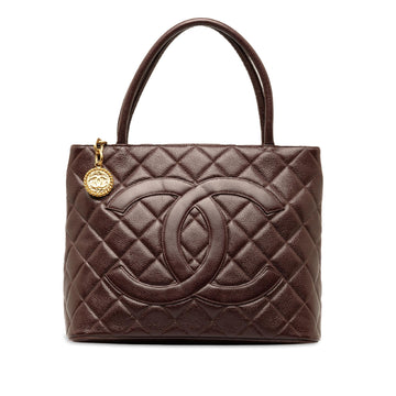 Pearl Street Bags Chanel Caviar Medallion Tote (SHG-UvsxwP)