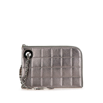 Top Quality Chanel Chocolate Bar Lambskin Handcuff Wristlet (SHG-fy9cmw)