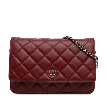 Pearl Street Bags Chanel Classic Lambskin Wallet on Chain (SHG-CGrxCN)