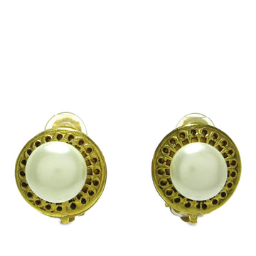 Pearl Street Bags Chanel Faux Pearl Clip On Earrings (SHG-ugoORM)