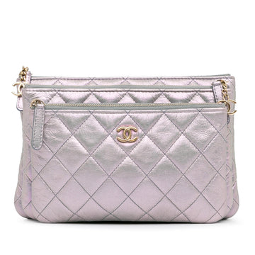 Chanel Iridescent Crumpled CalBNkin Trio Cosmetic Case (SHG-znMKyB)