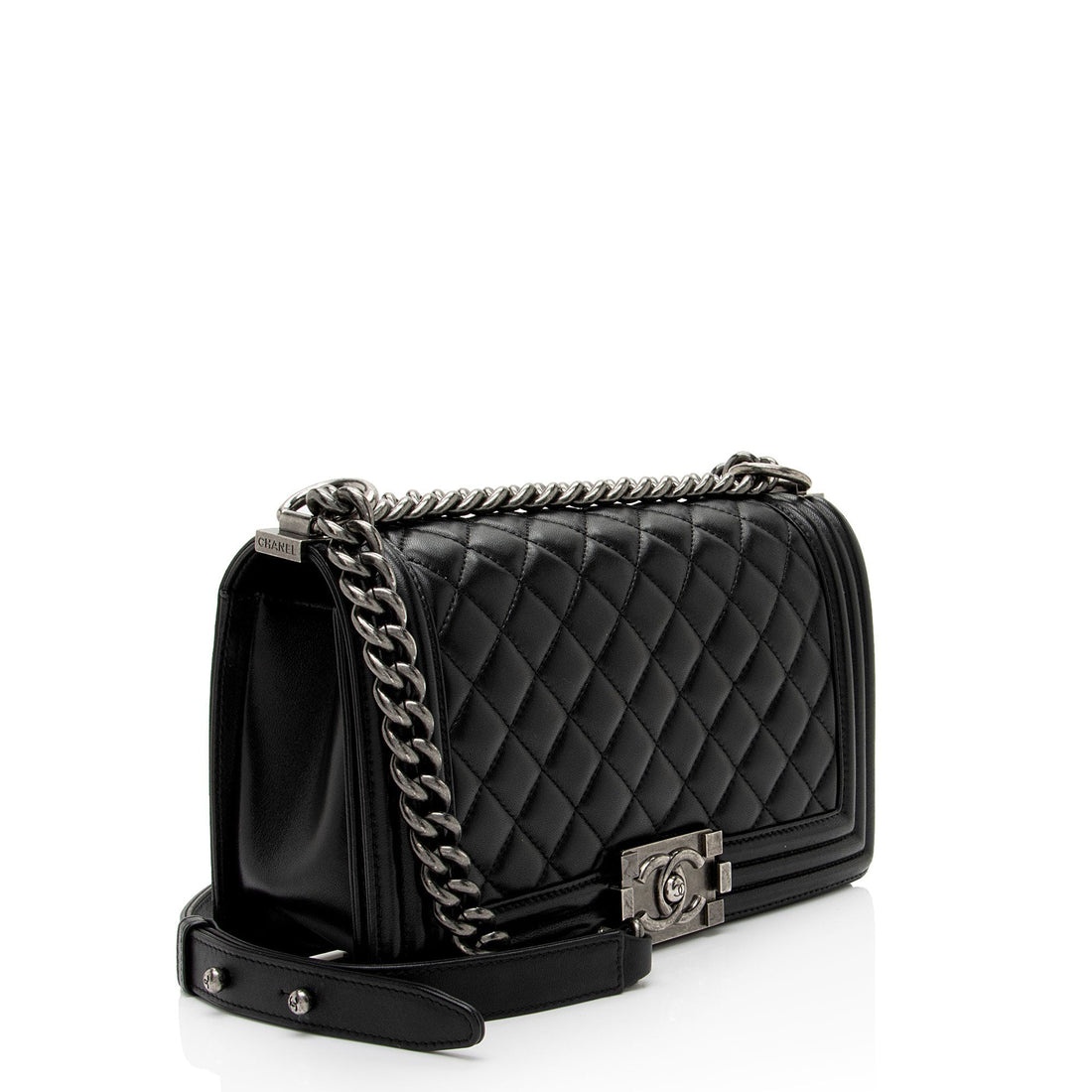 Pearl Street Bags Chanel Lambskin Old Medium Boy Bag (SHF-hdtBBY)