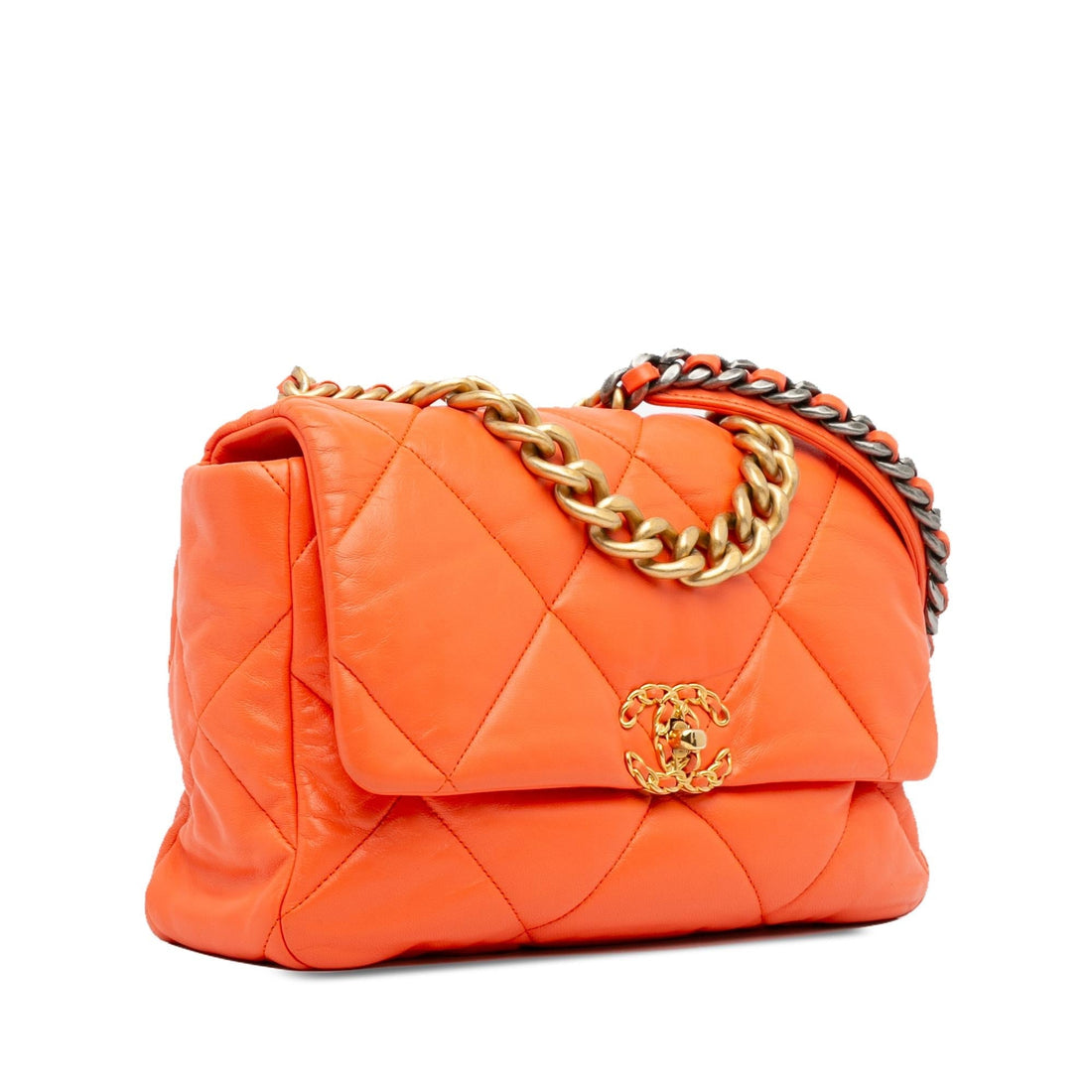 Chanel Large 19 Lambskin Flap (SHG-BDyZ0w)