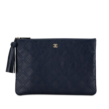 Pearl Street Bags Chanel Large Quilted Lambskin Double Stitch Tassel O Case Clutch (SHG-Z79Rc9)
