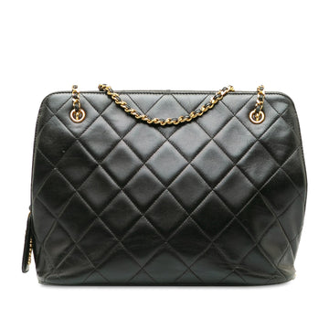 Pearl Street Bags Chanel Matelasse Lambskin Leather Shoulder Bag (SHG-pt26br)