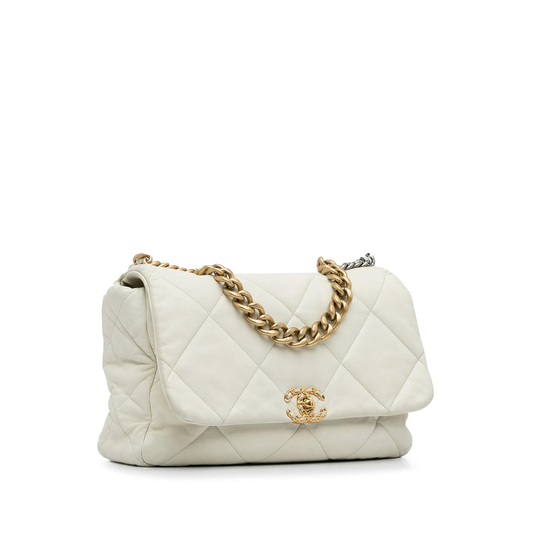Pearl Street Bags Chanel Maxi Lambskin 19 Flap (SHG-On907h)