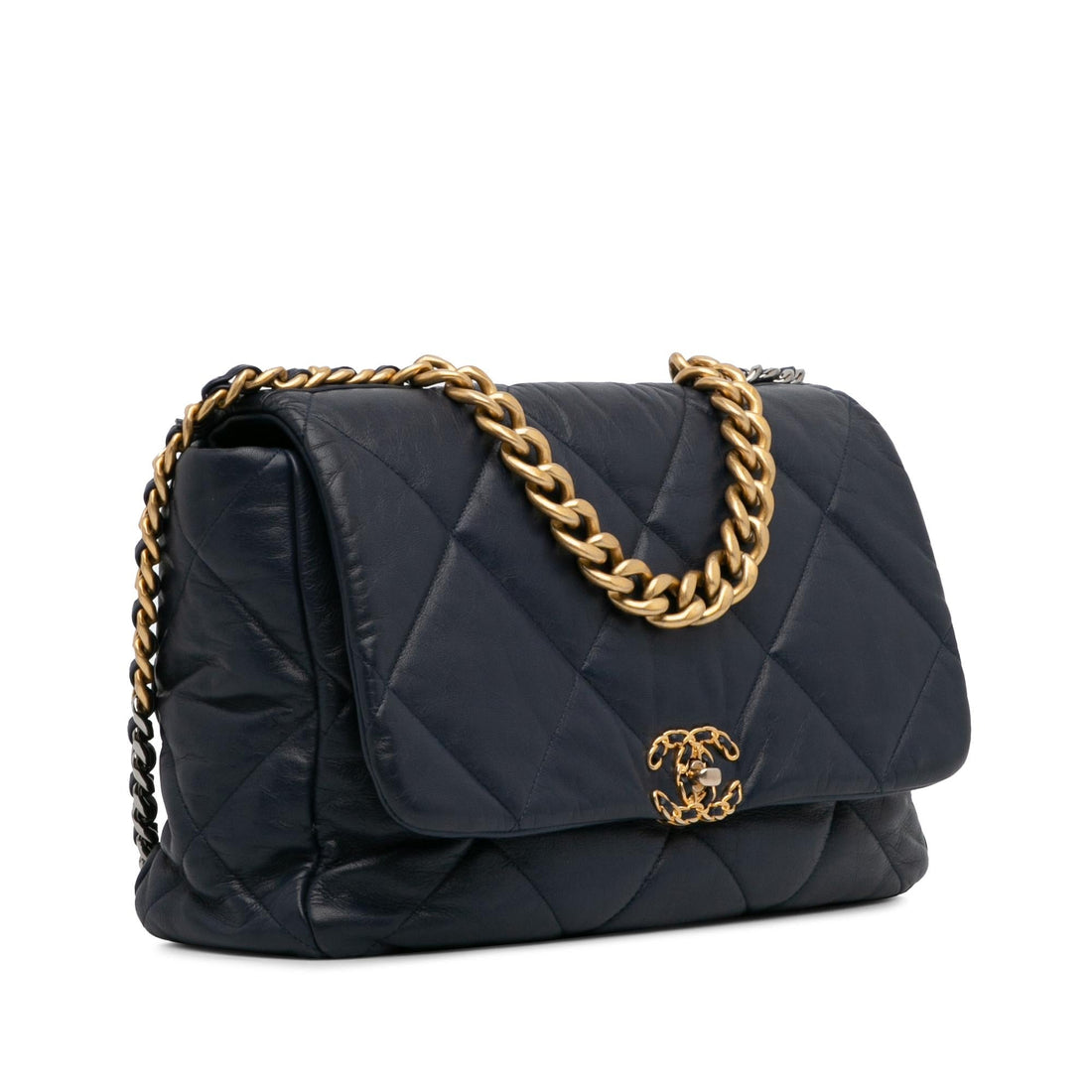 Chanel Maxi Lambskin 19 Flap (SHG-GKlJ3G)