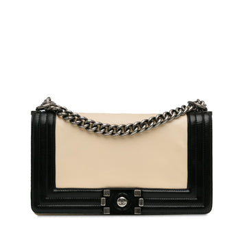 Chanel Medium Bicolor CalBNkin Boy Flap (SHG-EWjcMu)