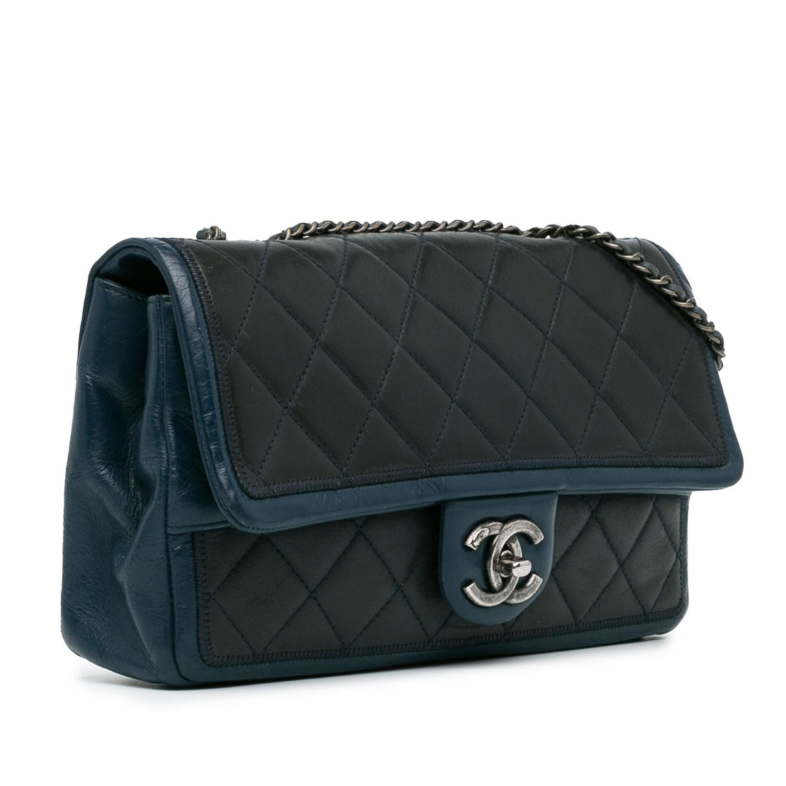 Pearl Street Bags Chanel Medium Bicolor Lambskin Graphic Flap (SHG-EwBfXt)