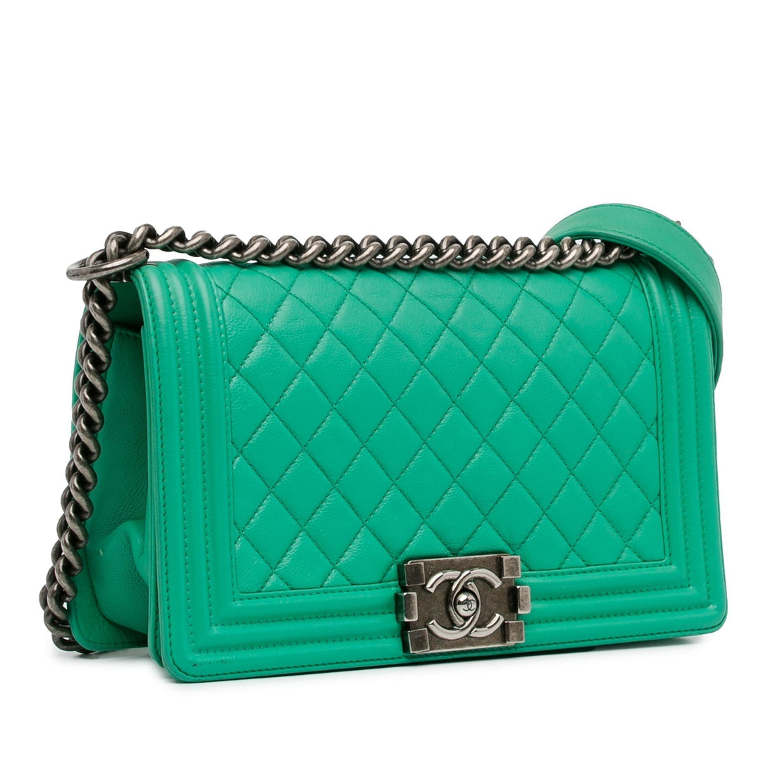 Chanel Medium CalBNkin Boy Flap (SHG-v8zN8a)