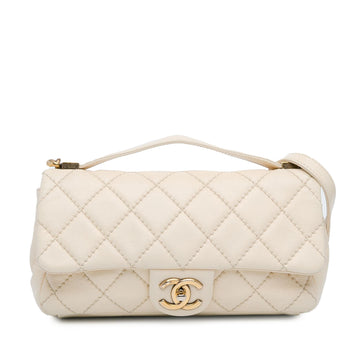 Chanel Medium CalBNkin Urban Day Flap (SHG-zsil7K)