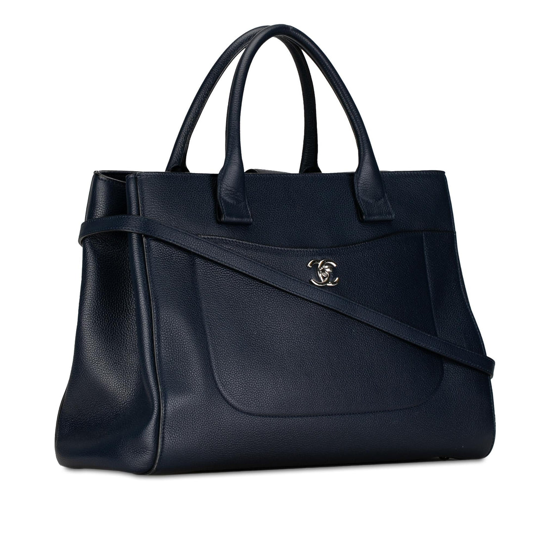 Pearl Street Bags Chanel Medium Caviar Neo Executive Tote (SHG-CMN5iv)