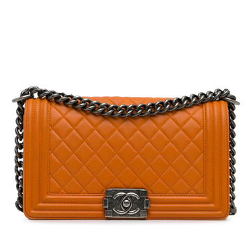Pearl Street Bags Chanel Medium Lambskin Boy Flap (SHG-yq2bEE)