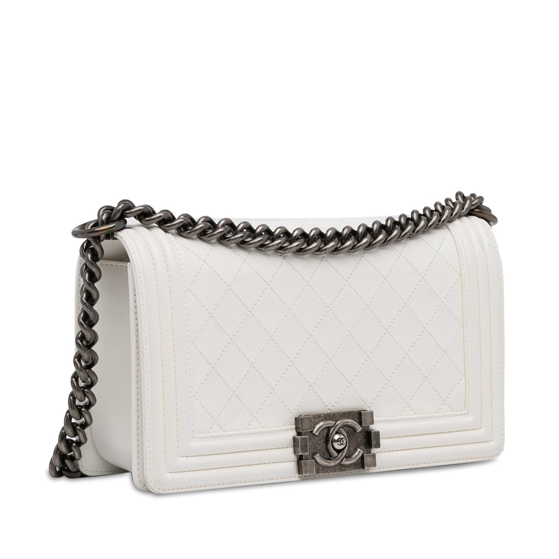 Chanel Medium Lambskin Boy Flap (SHG-1Vev3e)