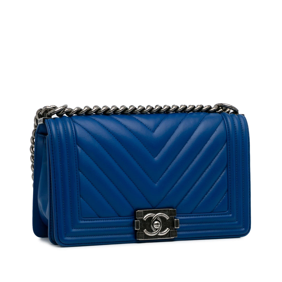 Chanel Medium Lambskin Chevron Boy Flap (SHG-pvPgpi)