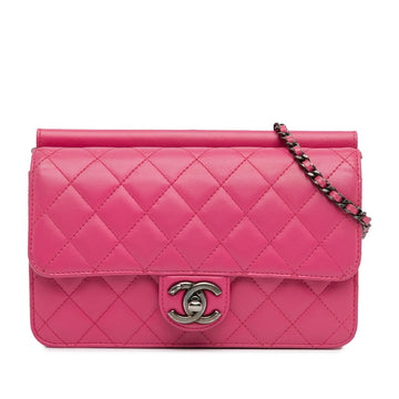 Pearl Street Bags Chanel Medium Quilted Lambskin Crossing Times Flap (SHG-o371sl)