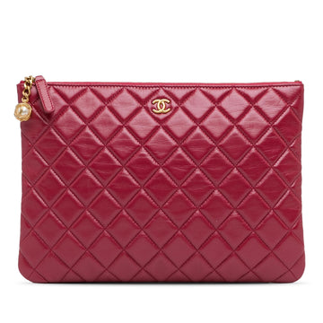 Pearl Street Bags Chanel Medium Quilted Lambskin O Case Clutch (SHG-wDy0Mj)