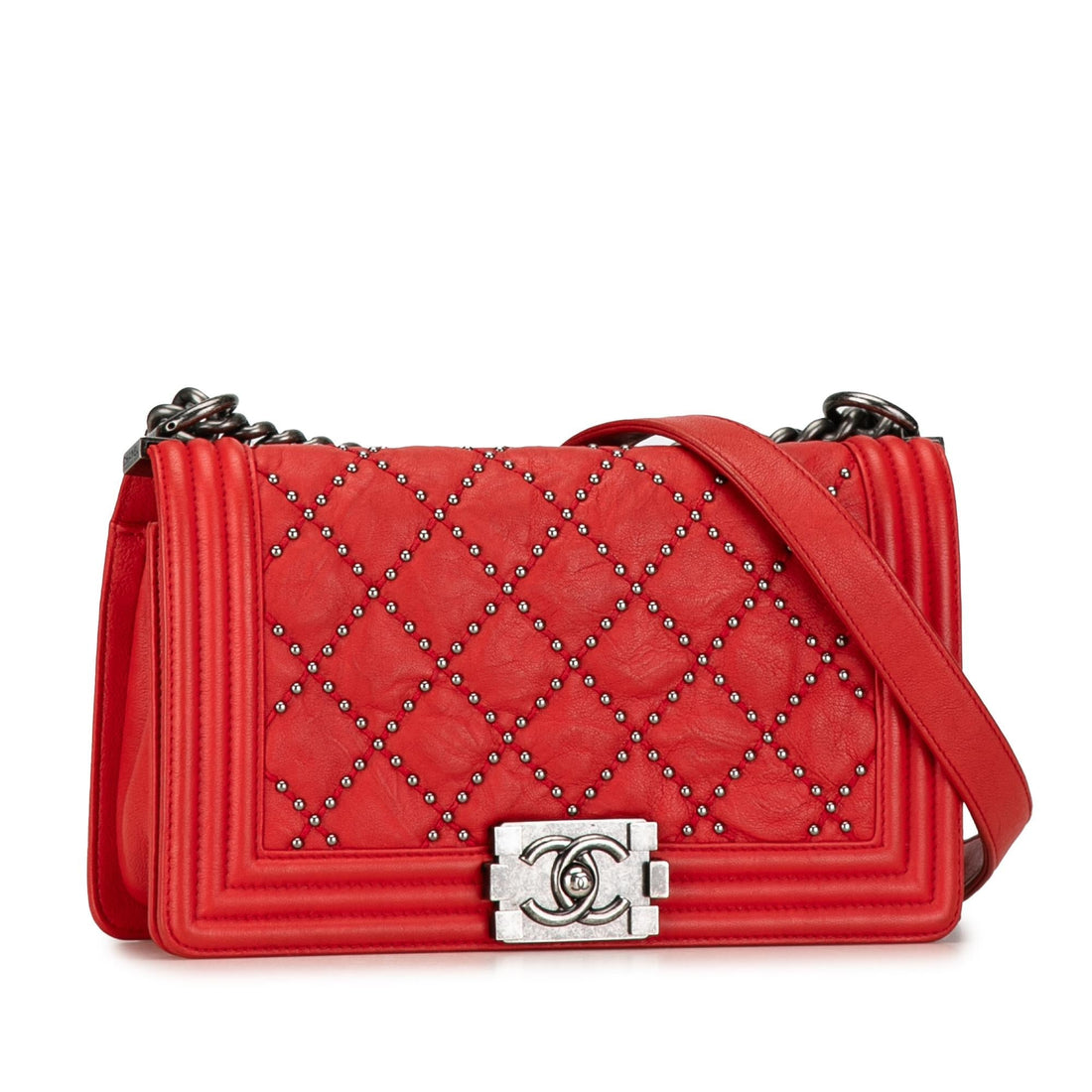 Chanel Medium Studded Crumpled CalBNkin Boy Flap (SHG-rqfnOd)