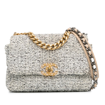 Chanel Medium Tweed 19 Flap (SHG-GKU36x)