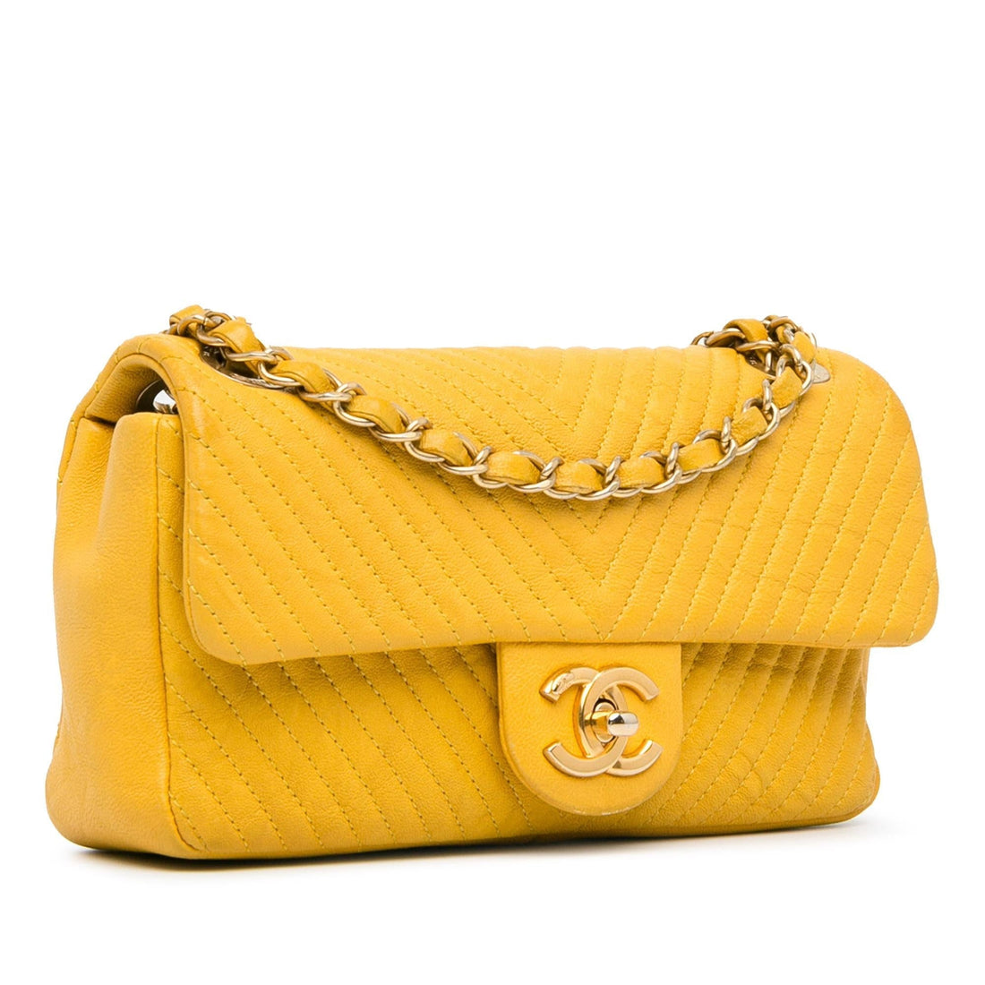 Chanel Medium Wrinkled CalBNkin Chevron Medallion Charm Surpique Flap (SHG-lFqOe2)