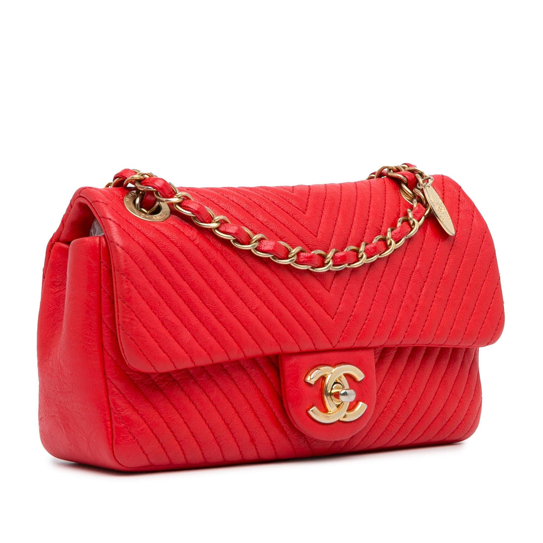 Chanel Medium Wrinkled CalBNkin Quilted Chevron Medallion Charm Surpique Flap (SHG-U42TJR)
