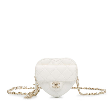 Pearl Street Bags Chanel Mini Lambskin CC in Love Heart Belt Bag (SHG-EvulW7)