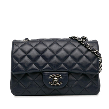 Pearl Street Bags Chanel Mini Rectangular Classic Lambskin Single Flap (SHG-VhXRd6)
