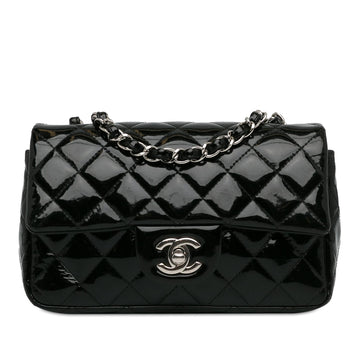Pearl Street Bags Chanel Mini Rectangular Classic Patent Single Flap (SHG-fnfHQ4)