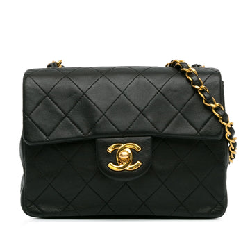 Pearl Street Bags Chanel Mini Square Classic Lambskin Single Flap (SHG-vPCdug)