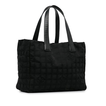 Pearl Street Bags Chanel New Travel Line Tote (SHG-n2VaFe)