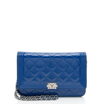 Pearl Street Bags Chanel Patent Leather Boy Wallet on Chain (SHF-sHLroH)