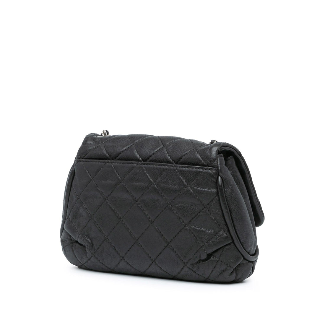 Chanel Quilted Calfskin Curvy Flap (SHG-7XhJvX)