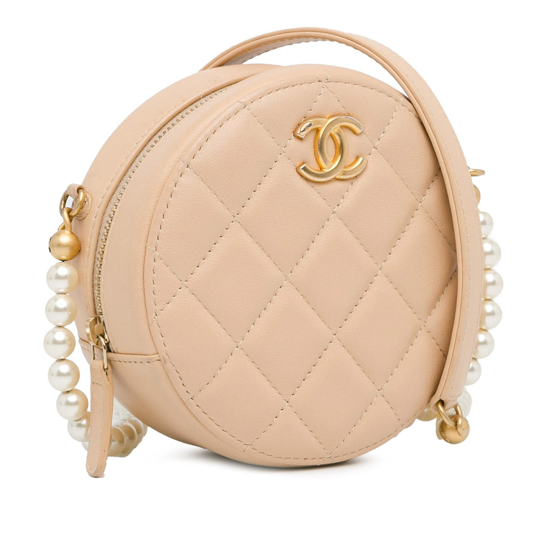 Chanel Quilted CalBNkin Pearl Round Clutch With Chain (SHG-4RAziC)