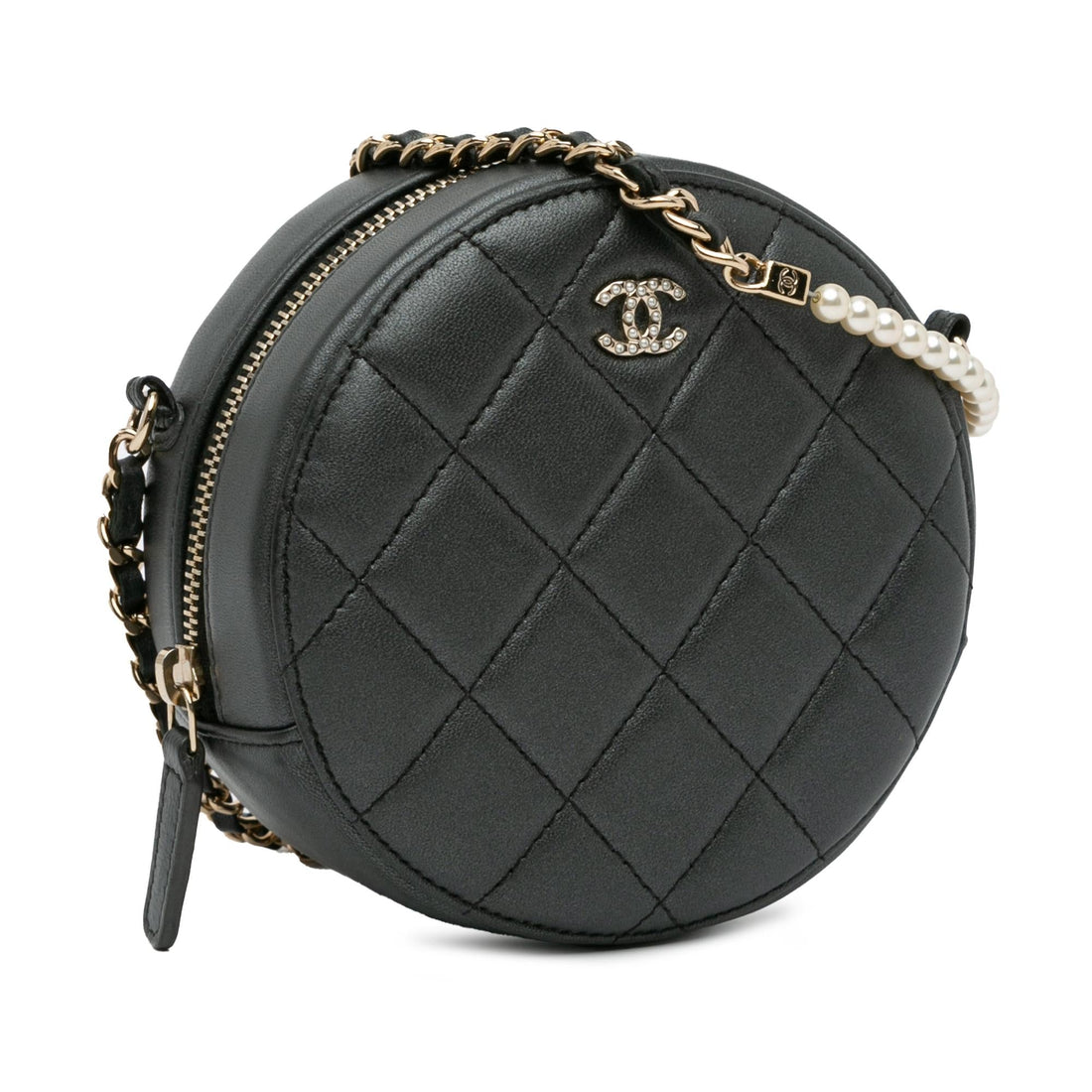 Pearl Street Bags Chanel Quilted Lambskin Round Pearl Clutch with Chain (SHG-UUBB1G)